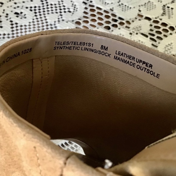 Steve Madden Heeled Slip On~Tan~Size 8 - Picture 4 of 6